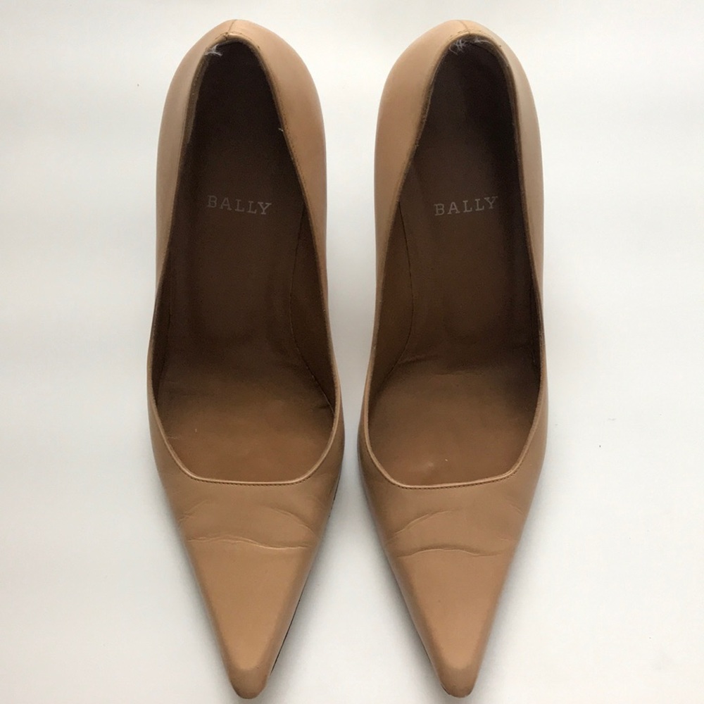 BALLY tan pumps Size IT 38.5 MADE IN ITALY